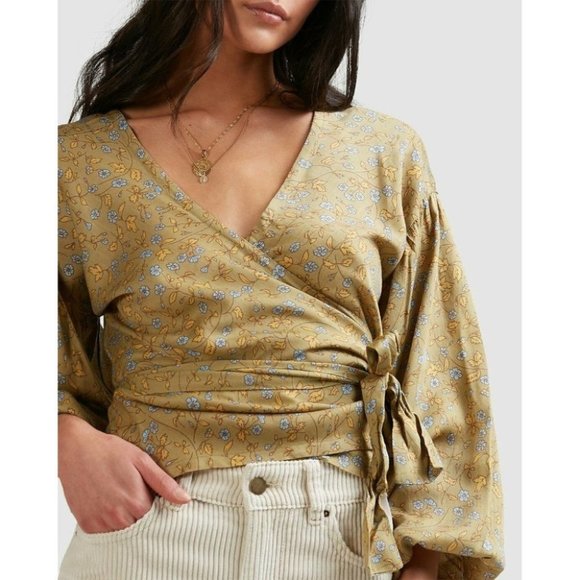 Billabong BNWT My Oasis Wrap Top Women's Size 12 Long Bell Sleeves RRP $90 - Picture 2 of 12